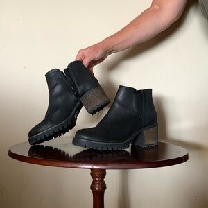 Carlos Santana black Gill ankle booties side zip stacked 2 inch heel